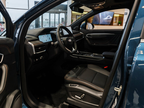 2026 Geely Okavango I Рестайлинг, синий, 4085990 рублей - вид 6