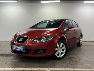 2009 SEAT Leon II, красный, 650000 рублей, вид 1