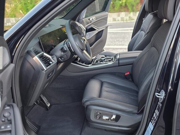 2026 BMW X5 40i IV (G05/G18) Рестайлинг, чёрный, 13550000 рублей - вид 7