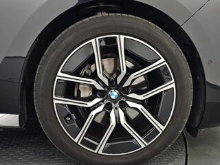 2025 BMW 7 серии 740d xDrive VII (G70), чёрный, 12812595 рублей, вид 5