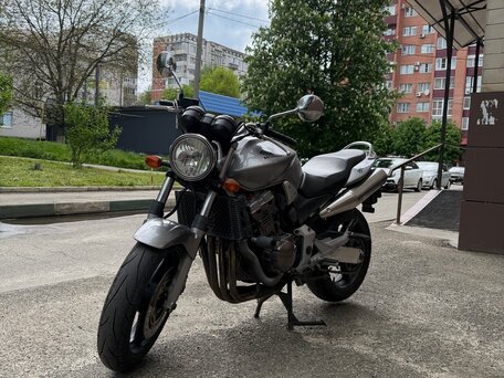 2003 Honda CB 900F Hornet, серебристый, 505000 рублей, вид 1