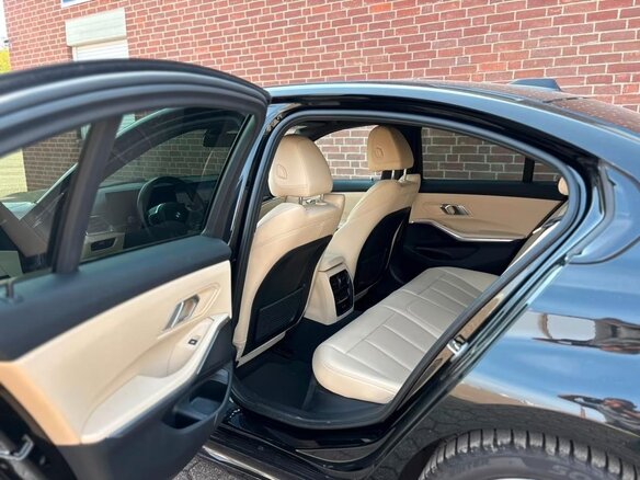 2022 BMW 3 серии 318d VII (G2x) Рестайлинг, чёрный, 4100000 рублей - вид 6