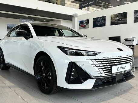 Changan UNI-V I