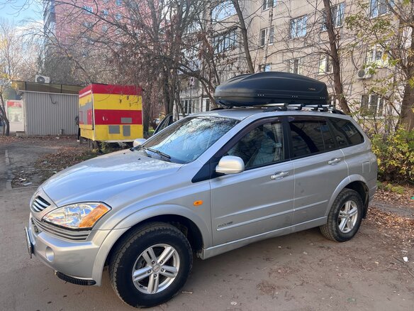2007 SsangYong Kyron I Рестайлинг, серебристый, 450000 рублей - вид 5