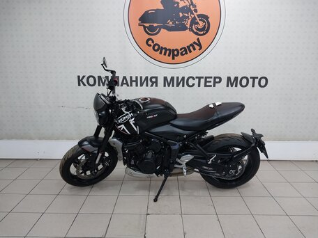 2023 Triumph Trident 660, чёрный, 749000 рублей, вид 2