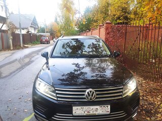 2015 Volkswagen Touareg II Рестайлинг, синий, 2850000 рублей, вид 1