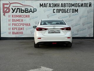 2014 Mazda 3 III (BM), белый, 2099000 рублей, вид 5