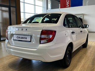 2026 Lada (ВАЗ) Granta I Рестайлинг, белый, 850000 рублей, вид 4