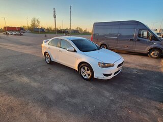 2008 Mitsubishi Lancer X, белый, 440000 рублей, вид 2