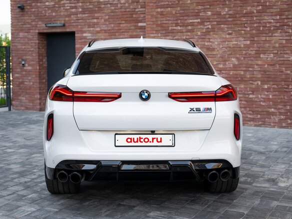 2021 BMW X6 M III (F96), белый, 13000000 рублей - вид 4