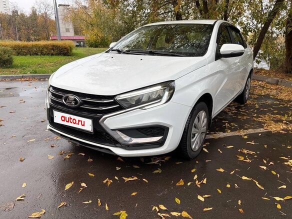 2023 Lada (ВАЗ) Vesta I Рестайлинг (NG), белый, 950000 рублей - вид 1
