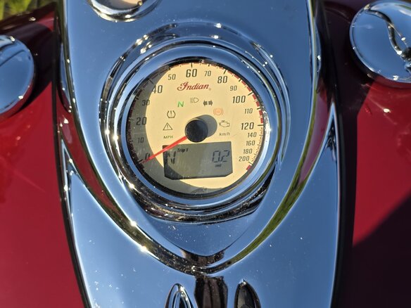 2016 Indian Springfield, красный, 1150000 рублей - вид 5