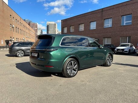 2024 Li Auto (Lixiang) L9 44.5 kWh I, зелёный, 7690000 рублей, вид 3