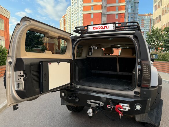 2007 Hummer H3, серебристый, 1900000 рублей - вид 4