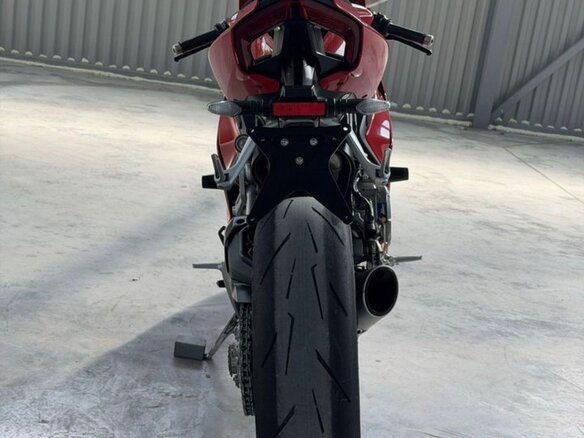 2022 Ducati Panigale V2, красный - вид 6