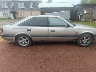 1988 Mazda 626 III (GD), серый, 100000 рублей, вид 3