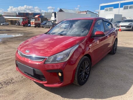2018 Kia Rio IV, красный, 701000 рублей, вид 1