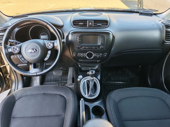 2018 Kia Soul II Рестайлинг, серебристый, 1450000 рублей - вид 8
