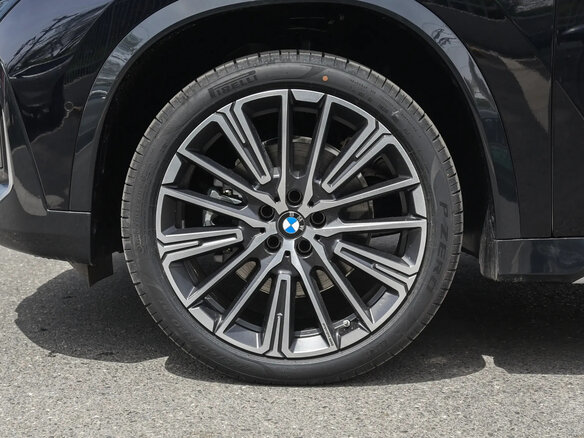 2023 BMW X1 Long 20Li sDrive III (U11/U12), чёрный, 2960000 рублей - вид 5