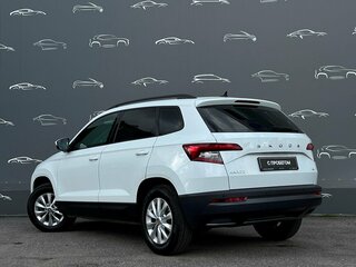 2022 Skoda Karoq DSG7 I, белый, 2132600 рублей, вид 4
