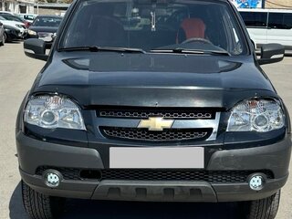 2012 Chevrolet Niva I Рестайлинг, чёрный, 600000 рублей, вид 1
