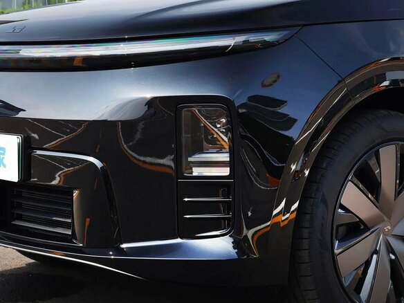 2026 Li Auto (Lixiang) L6 II, чёрный, 7730000 рублей - вид 5