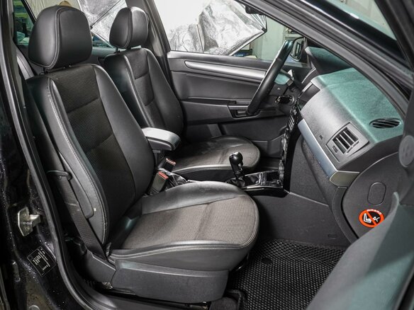 2011 Opel Astra H Рестайлинг, чёрный, 599000 рублей - вид 7