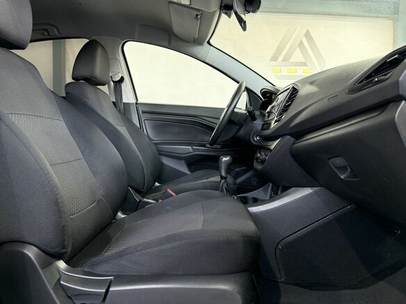 2019 Lada (ВАЗ) Vesta I, серебристый, 759000 рублей - вид 9