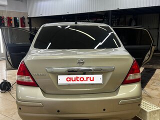 2013 Nissan Tiida I Рестайлинг, бежевый, 870000 рублей, вид 5