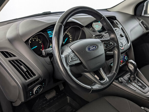 2018 Ford Focus III Рестайлинг, белый, 1250000 рублей - вид 14