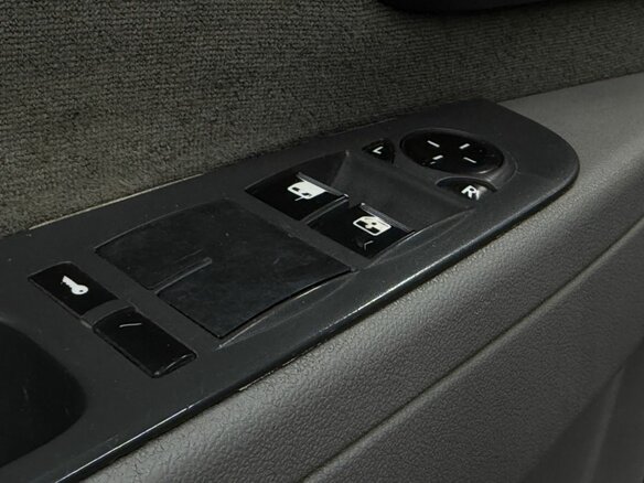 2011 Lada (ВАЗ) Priora I, серебристый, 209999 рублей - вид 14