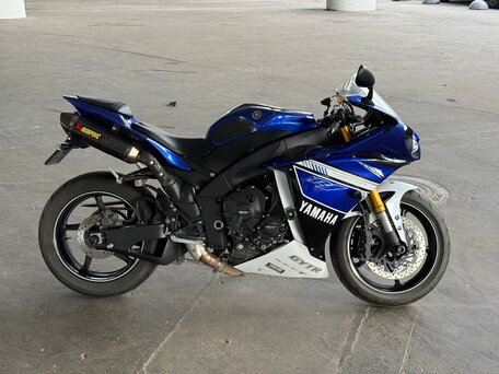 2014 Yamaha YZF-R1, синий, 1190000 рублей, вид 2