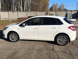 2012 Citroen C4 II, белый, 750000 рублей, вид 4