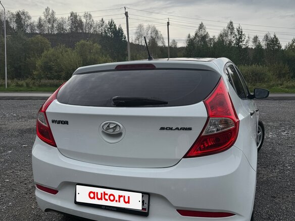 2015 Hyundai Solaris I Рестайлинг, белый - вид 6