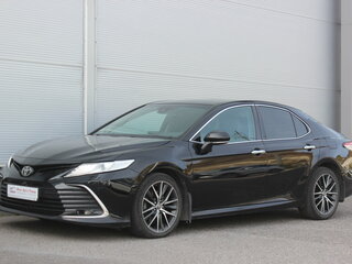 2021 Toyota Camry VIII (XV70), чёрный, 2797000 рублей, вид 5