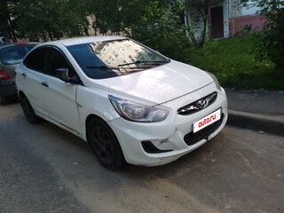 2011 Hyundai Solaris I, белый, 380000 рублей, вид 1