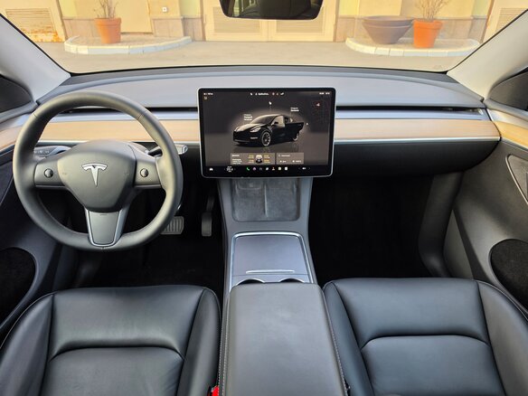 2022 Tesla Model Y Long Range Dual Motor I, чёрный, 4700000 рублей - вид 11