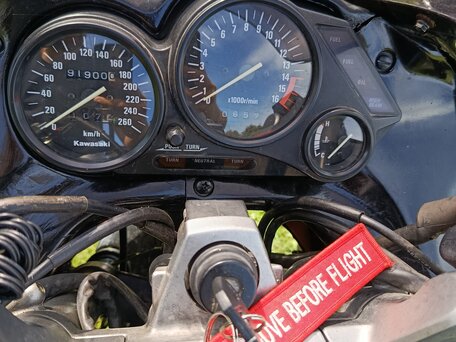 1990 Kawasaki ZZR 600, чёрный, 200000 рублей, вид 5