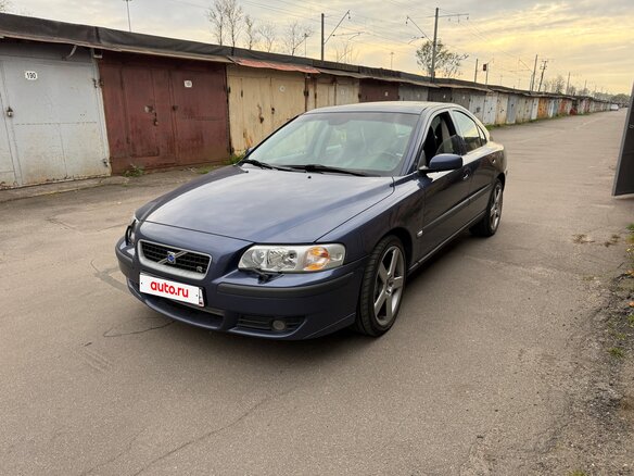 2004 Volvo S60 R I, серый, 920000 рублей