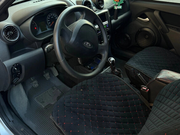 2015 Lada (ВАЗ) Granta I, серебристый, 550000 рублей - вид 11