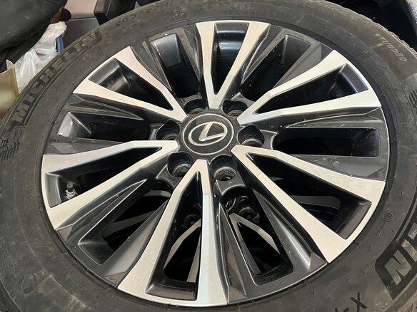 2022 Lexus LX 500d IV, серый, 13200000 рублей - вид 8