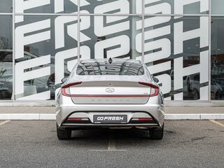 2019 Hyundai Sonata VIII (DN8), серебристый, 2049999 рублей, вид 4