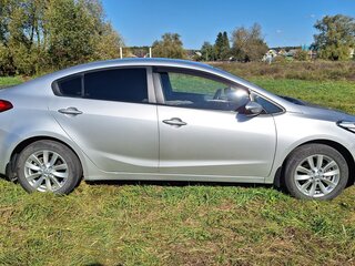 2013 Kia Cerato III, серебристый, 1199000 рублей, вид 3