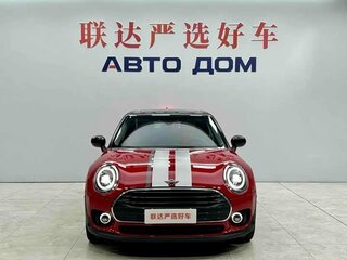 2022 Mini Clubman Cooper II Рестайлинг, красный, 1860000 рублей, вид 2