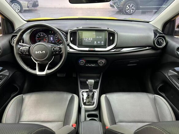 2023 Kia KX1, жёлтый, 1210000 рублей - вид 10
