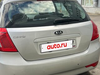 2010 Kia Ceed I Рестайлинг, серебристый, 730000 рублей, вид 3