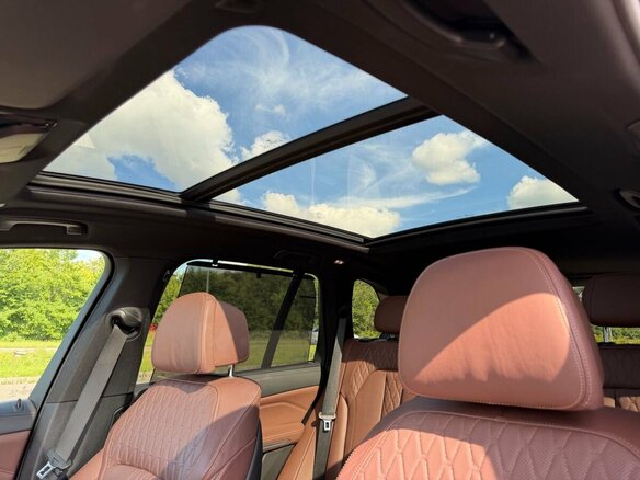 2022 BMW X5 45e IV (G05/G18), синий, 7900000 рублей - вид 21