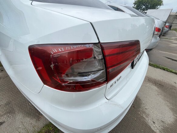 2016 Volkswagen Jetta VI Рестайлинг, белый, 812000 рублей - вид 11