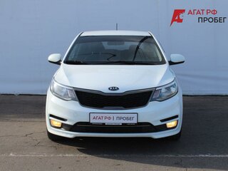 2017 Kia Rio III Рестайлинг, белый, 960000 рублей, вид 2