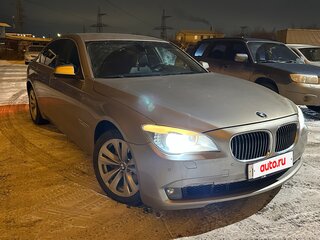 2011 BMW 7 серии 740d xDrive V (F01/F02/F04), бежевый, 1299000 рублей, вид 2